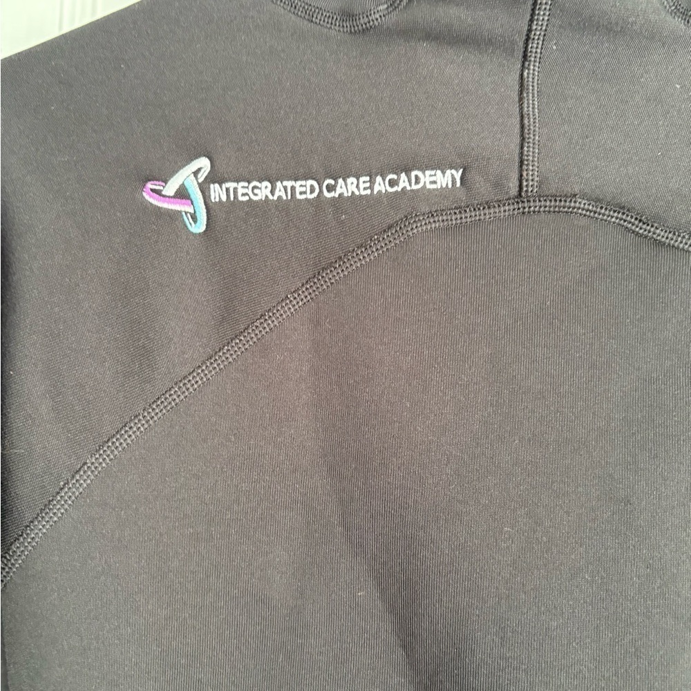 Patagonia Women’s 1/4 Zip Black Pullover Fleece, Size Large - Picture 4 of 9